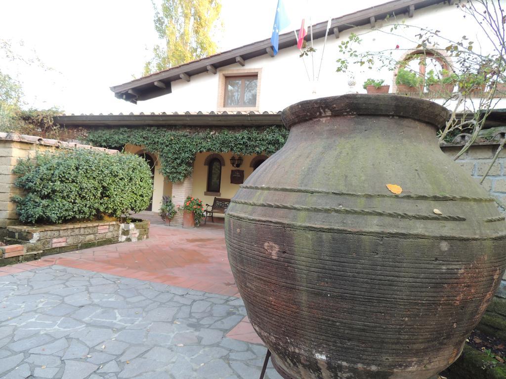 Country Relais I Due Laghi Villa Anguillara Sabazia Exteriör bild