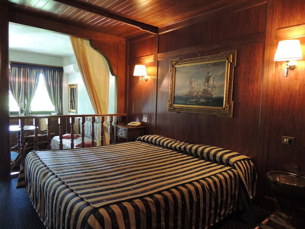 Country Relais I Due Laghi Villa Anguillara Sabazia Rum bild