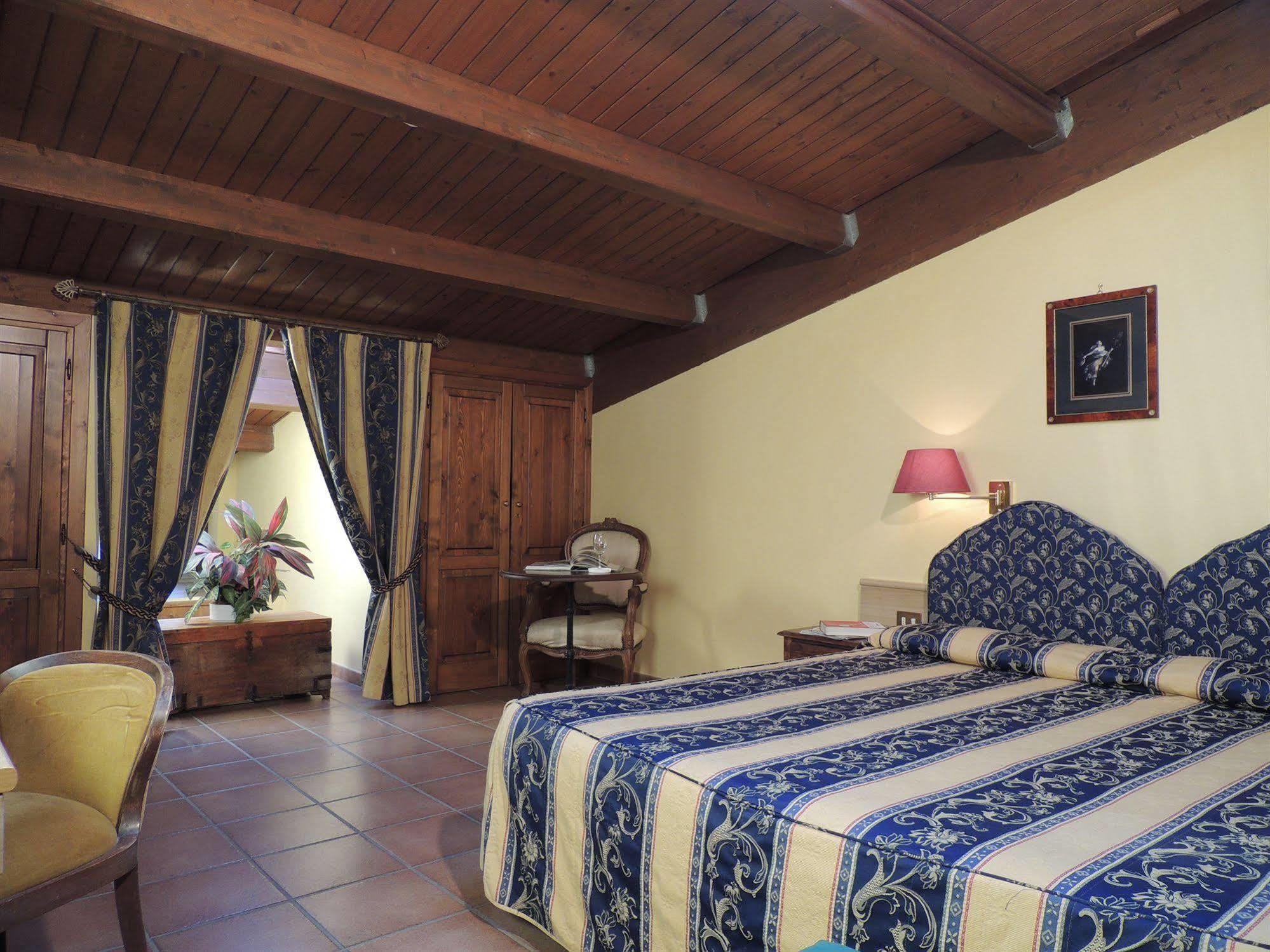 Country Relais I Due Laghi Villa Anguillara Sabazia Exteriör bild