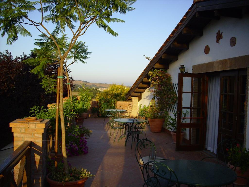 Country Relais I Due Laghi Villa Anguillara Sabazia Exteriör bild